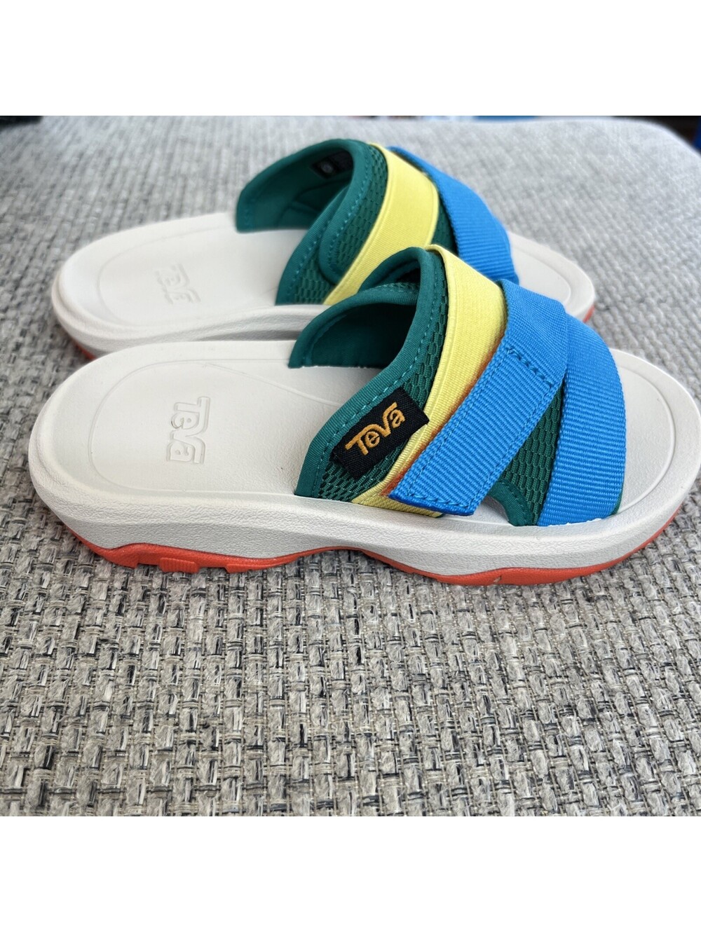 New! Teva Kid's Hurricane Verge Slide - Rainbow Size 11T - Toddler - Nice!